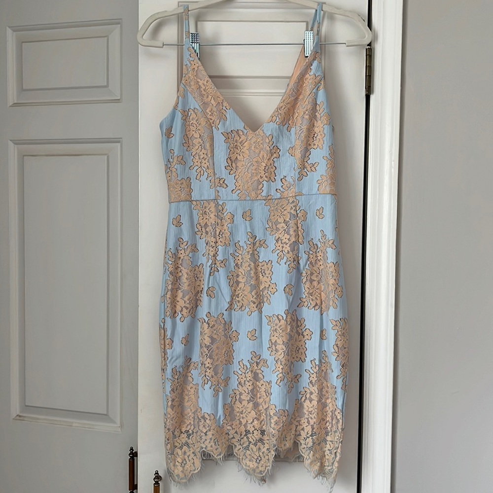 NWT minuet blue dress with nude lace
